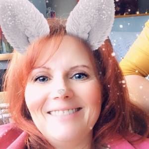 Meet your Posher, Gloria